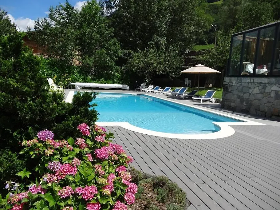 Le 101. Chalet 3 Chambres+Mezz. Terrasse. Parking. Cauterets 0*,  Francie